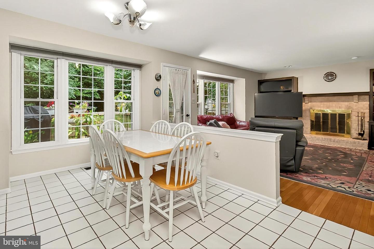 2883 FRANKLIN OAKS DR, OAK HILL, Virginia 20171, 4 Bedrooms Bedrooms, ,3 BathroomsBathrooms,Residential,For sale,2883 FRANKLIN OAKS DR,VAFX2254994 MLS # VAFX2254994