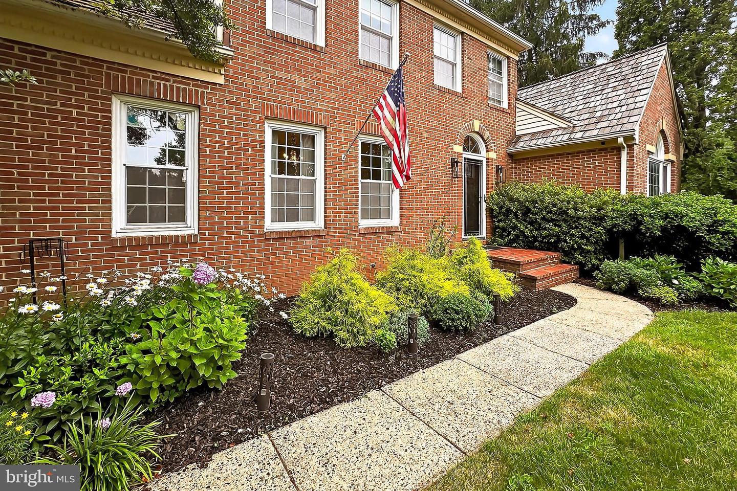 2883 FRANKLIN OAKS DR, OAK HILL, Virginia 20171, 4 Bedrooms Bedrooms, ,3 BathroomsBathrooms,Residential,For sale,2883 FRANKLIN OAKS DR,VAFX2254994 MLS # VAFX2254994