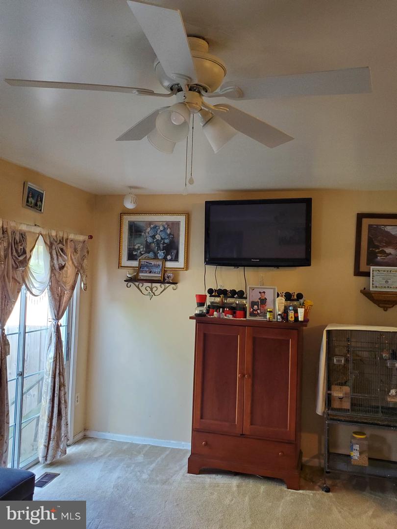 14552 TRURO PARISH CT, CENTREVILLE, Virginia 20120, 4 Bedrooms Bedrooms, ,3 BathroomsBathrooms,Residential,For sale,14552 TRURO PARISH CT,VAFX2255050 MLS # VAFX2255050