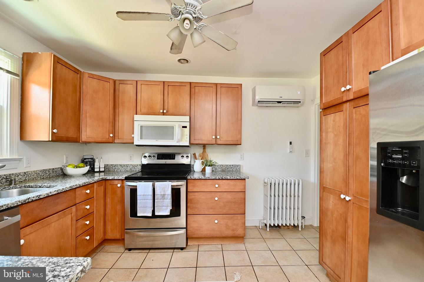 8422 RADFORD AVE, ALEXANDRIA, Virginia 22309, 3 Bedrooms Bedrooms, ,2 BathroomsBathrooms,Residential,For sale,8422 RADFORD AVE,VAFX2254324 MLS # VAFX2254324