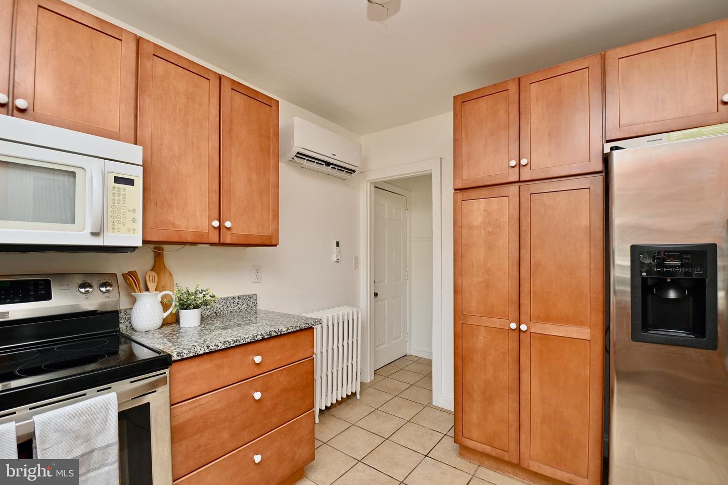 8422 RADFORD AVE, ALEXANDRIA, Virginia 22309, 3 Bedrooms Bedrooms, ,2 BathroomsBathrooms,Residential,For sale,8422 RADFORD AVE,VAFX2254324 MLS # VAFX2254324