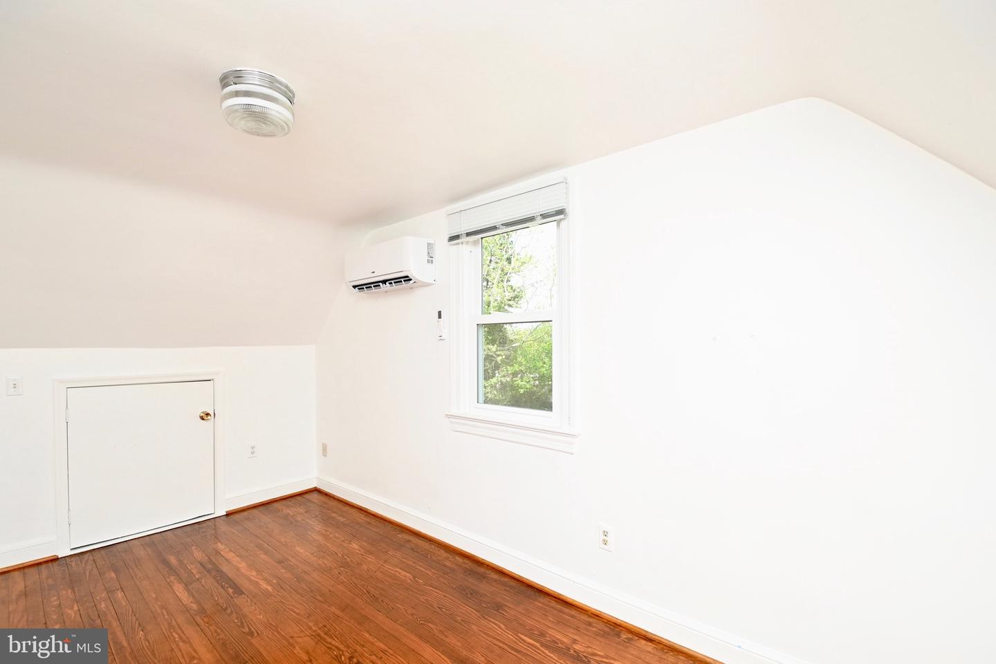 8422 RADFORD AVE, ALEXANDRIA, Virginia 22309, 3 Bedrooms Bedrooms, ,2 BathroomsBathrooms,Residential,For sale,8422 RADFORD AVE,VAFX2254324 MLS # VAFX2254324