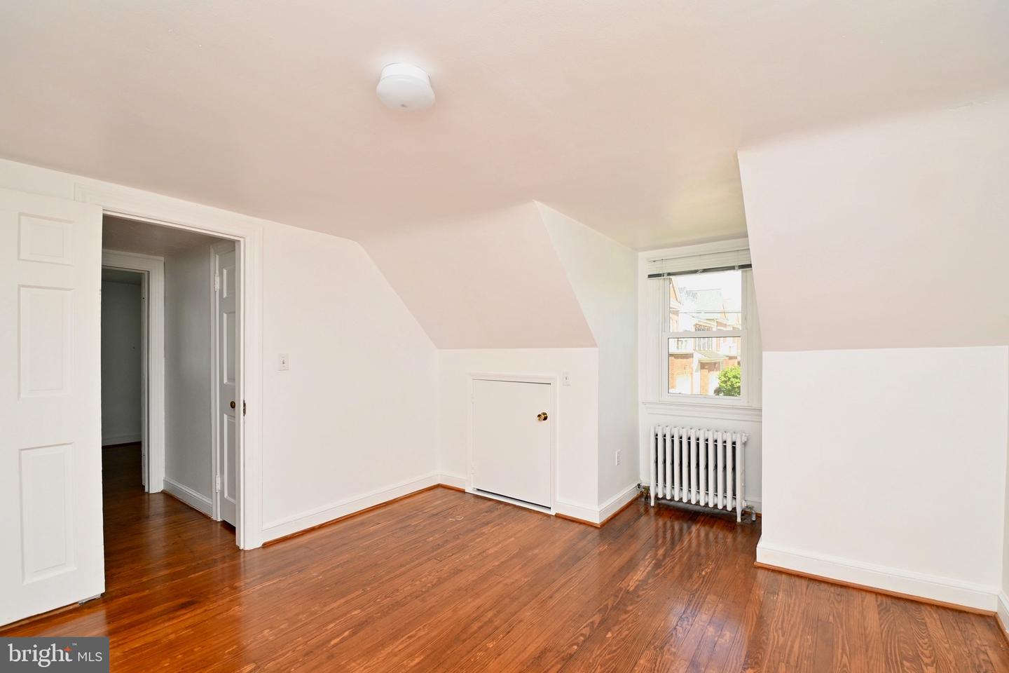 8422 RADFORD AVE, ALEXANDRIA, Virginia 22309, 3 Bedrooms Bedrooms, ,2 BathroomsBathrooms,Residential,For sale,8422 RADFORD AVE,VAFX2254324 MLS # VAFX2254324