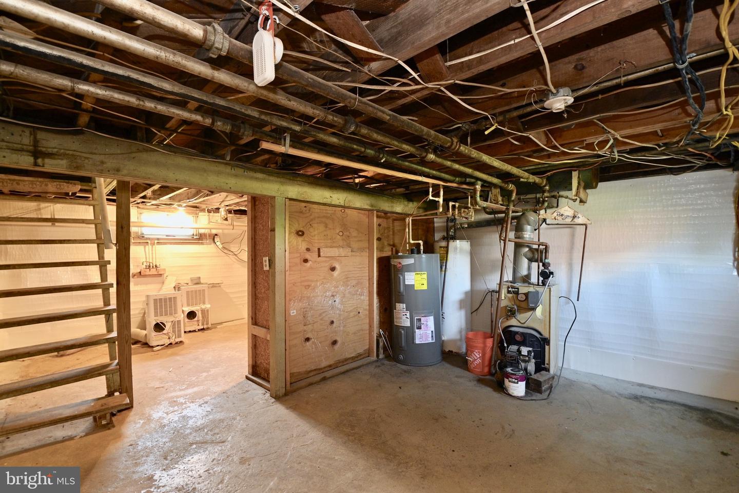 8422 RADFORD AVE, ALEXANDRIA, Virginia 22309, 3 Bedrooms Bedrooms, ,2 BathroomsBathrooms,Residential,For sale,8422 RADFORD AVE,VAFX2254324 MLS # VAFX2254324