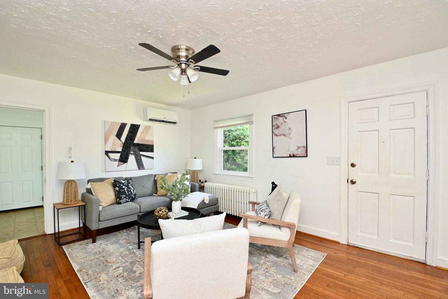 8422 RADFORD AVE, ALEXANDRIA, Virginia 22309, 3 Bedrooms Bedrooms, ,2 BathroomsBathrooms,Residential,For sale,8422 RADFORD AVE,VAFX2254324 MLS # VAFX2254324