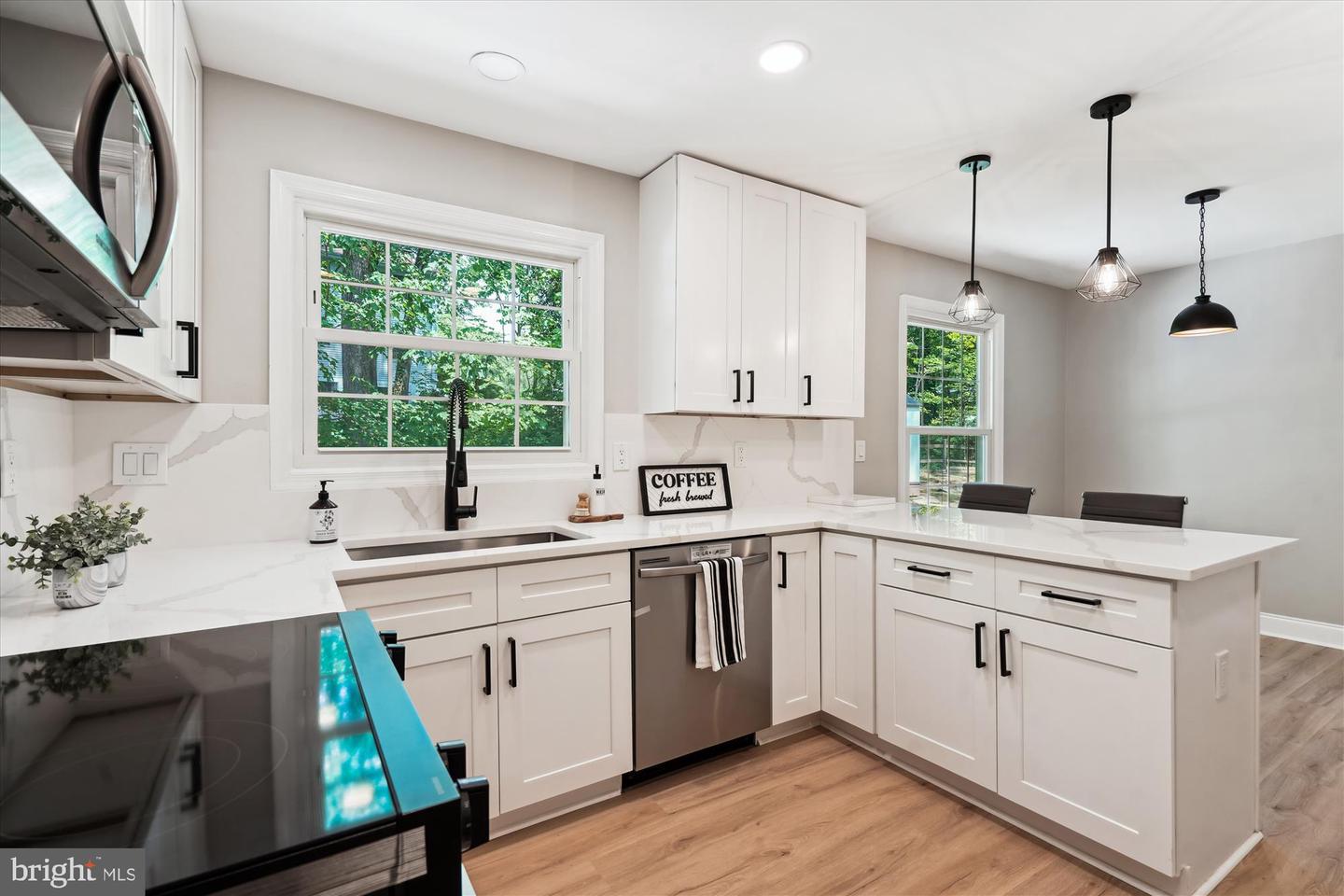 5816 OAK LEATHER DR, BURKE, Virginia 22015, 4 Bedrooms Bedrooms, ,2 BathroomsBathrooms,Residential,For sale,5816 OAK LEATHER DR,VAFX2254456 MLS # VAFX2254456