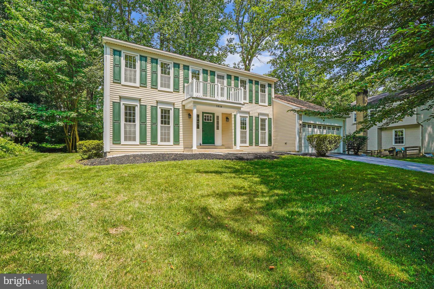 5816 OAK LEATHER DR, BURKE, Virginia 22015, 4 Bedrooms Bedrooms, ,2 BathroomsBathrooms,Residential,For sale,5816 OAK LEATHER DR,VAFX2254456 MLS # VAFX2254456