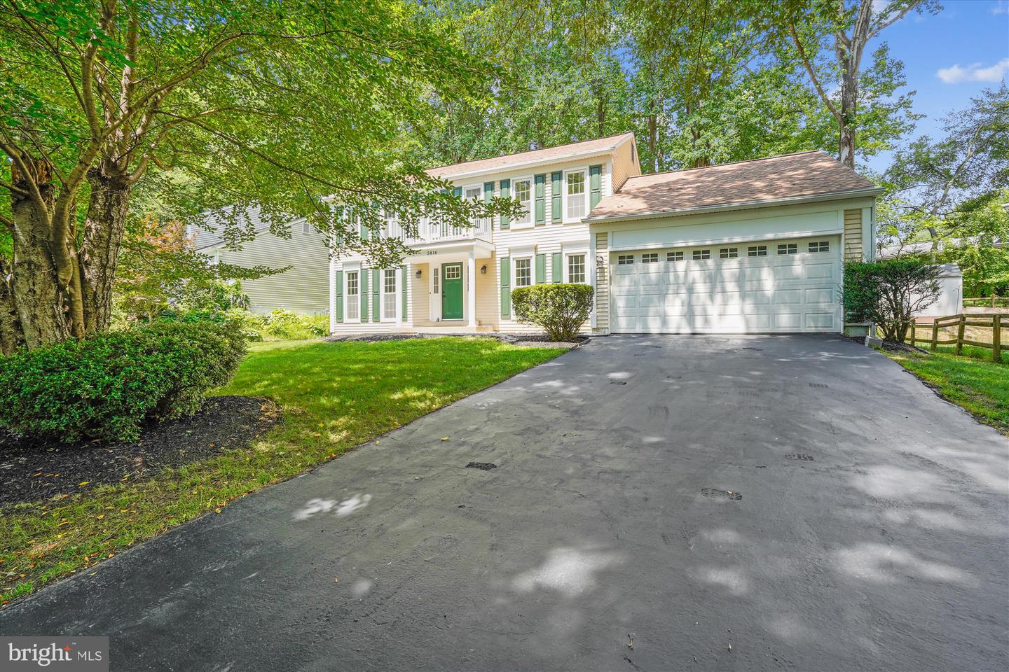 5816 OAK LEATHER DR, BURKE, Virginia 22015, 4 Bedrooms Bedrooms, ,2 BathroomsBathrooms,Residential,For sale,5816 OAK LEATHER DR,VAFX2254456 MLS # VAFX2254456
