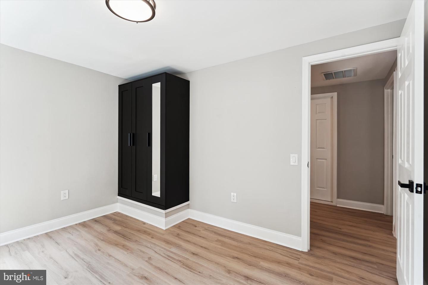 5816 OAK LEATHER DR, BURKE, Virginia 22015, 4 Bedrooms Bedrooms, ,2 BathroomsBathrooms,Residential,For sale,5816 OAK LEATHER DR,VAFX2254456 MLS # VAFX2254456