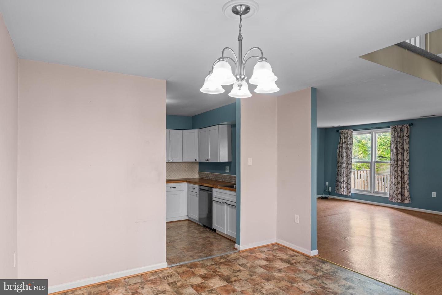 10479 DYLAN PL, MANASSAS, Virginia 20109, 3 Bedrooms Bedrooms, ,2 BathroomsBathrooms,Residential,For sale,10479 DYLAN PL,VAPW2098900 MLS # VAPW2098900