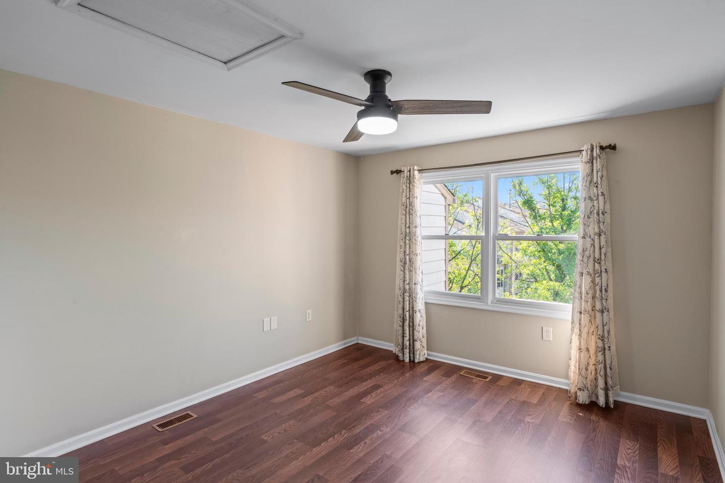 10479 DYLAN PL, MANASSAS, Virginia 20109, 3 Bedrooms Bedrooms, ,2 BathroomsBathrooms,Residential,For sale,10479 DYLAN PL,VAPW2098900 MLS # VAPW2098900