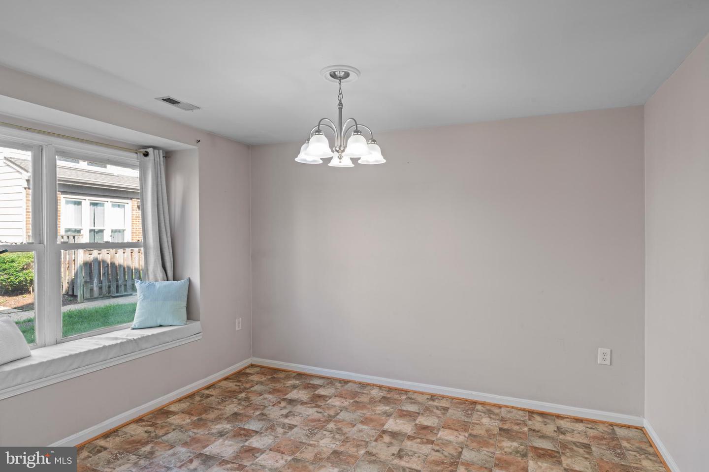 10479 DYLAN PL, MANASSAS, Virginia 20109, 3 Bedrooms Bedrooms, ,2 BathroomsBathrooms,Residential,For sale,10479 DYLAN PL,VAPW2098900 MLS # VAPW2098900