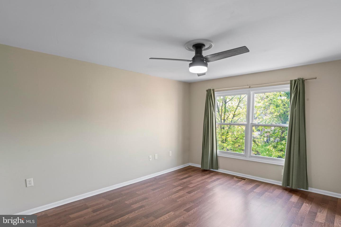 10479 DYLAN PL, MANASSAS, Virginia 20109, 3 Bedrooms Bedrooms, ,2 BathroomsBathrooms,Residential,For sale,10479 DYLAN PL,VAPW2098900 MLS # VAPW2098900