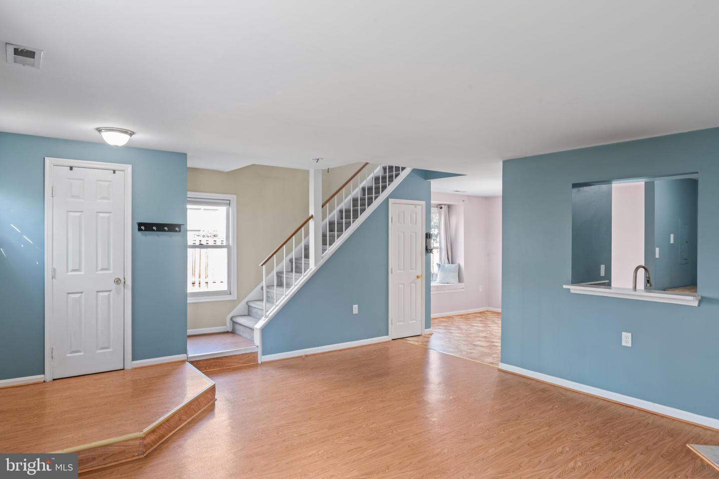 10479 DYLAN PL, MANASSAS, Virginia 20109, 3 Bedrooms Bedrooms, ,2 BathroomsBathrooms,Residential,For sale,10479 DYLAN PL,VAPW2098900 MLS # VAPW2098900