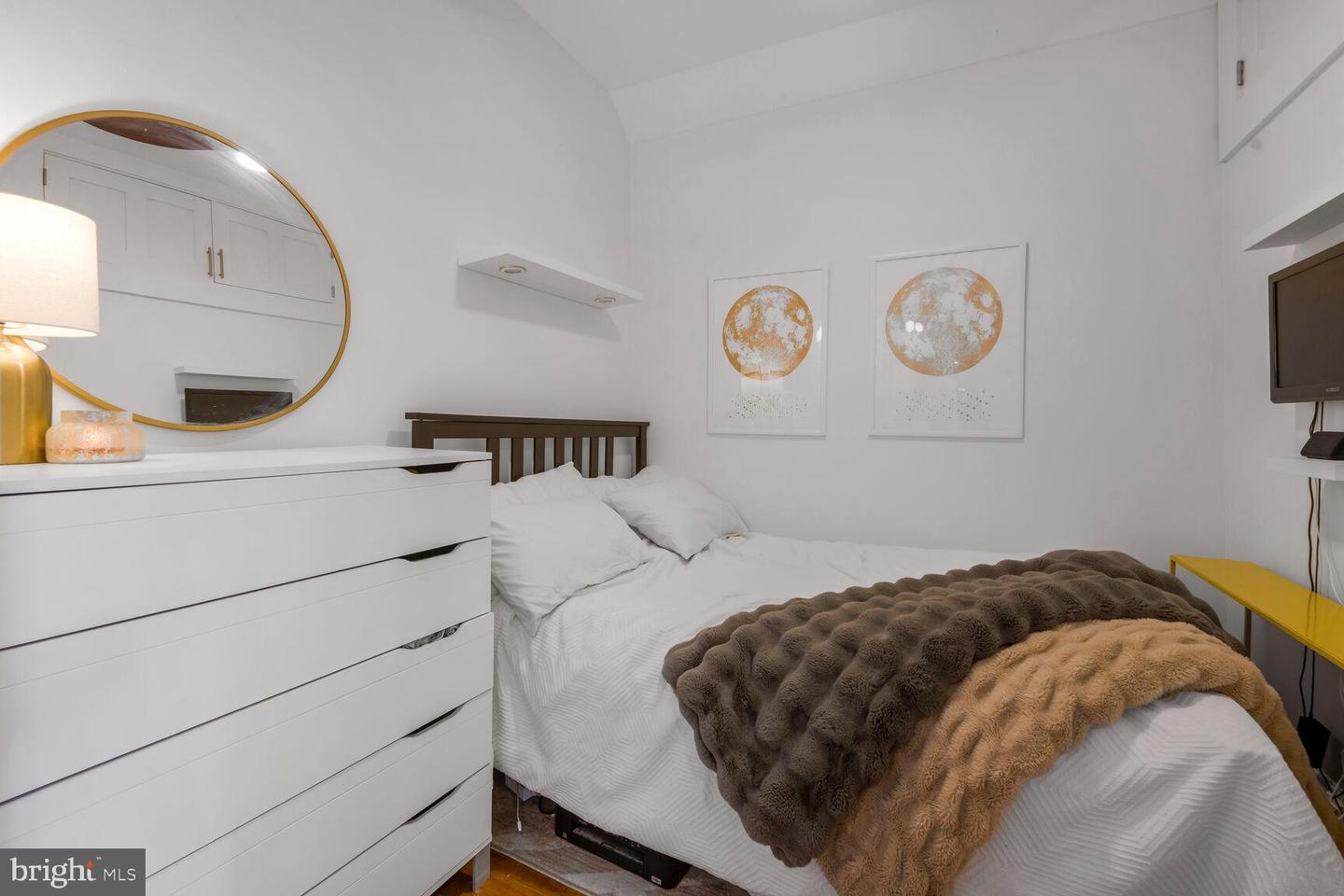 1514 17TH ST NW #111, WASHINGTON, District Of Columbia 20036, 1 Bedroom Bedrooms, ,1 BathroomBathrooms,Residential,For sale,1514 17TH ST NW #111,DCDC2209766 MLS # DCDC2209766