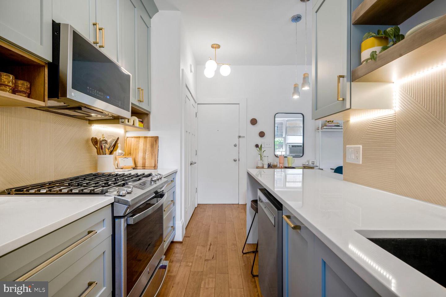 1514 17TH ST NW #111, WASHINGTON, District Of Columbia 20036, 1 Bedroom Bedrooms, ,1 BathroomBathrooms,Residential,For sale,1514 17TH ST NW #111,DCDC2209766 MLS # DCDC2209766