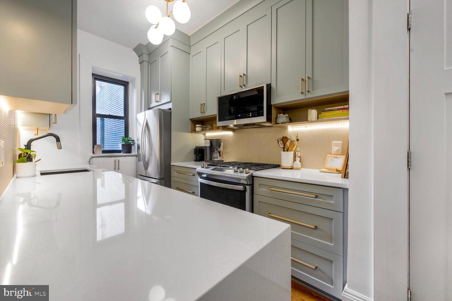 1514 17TH ST NW #111, WASHINGTON, District Of Columbia 20036, 1 Bedroom Bedrooms, ,1 BathroomBathrooms,Residential,For sale,1514 17TH ST NW #111,DCDC2209766 MLS # DCDC2209766