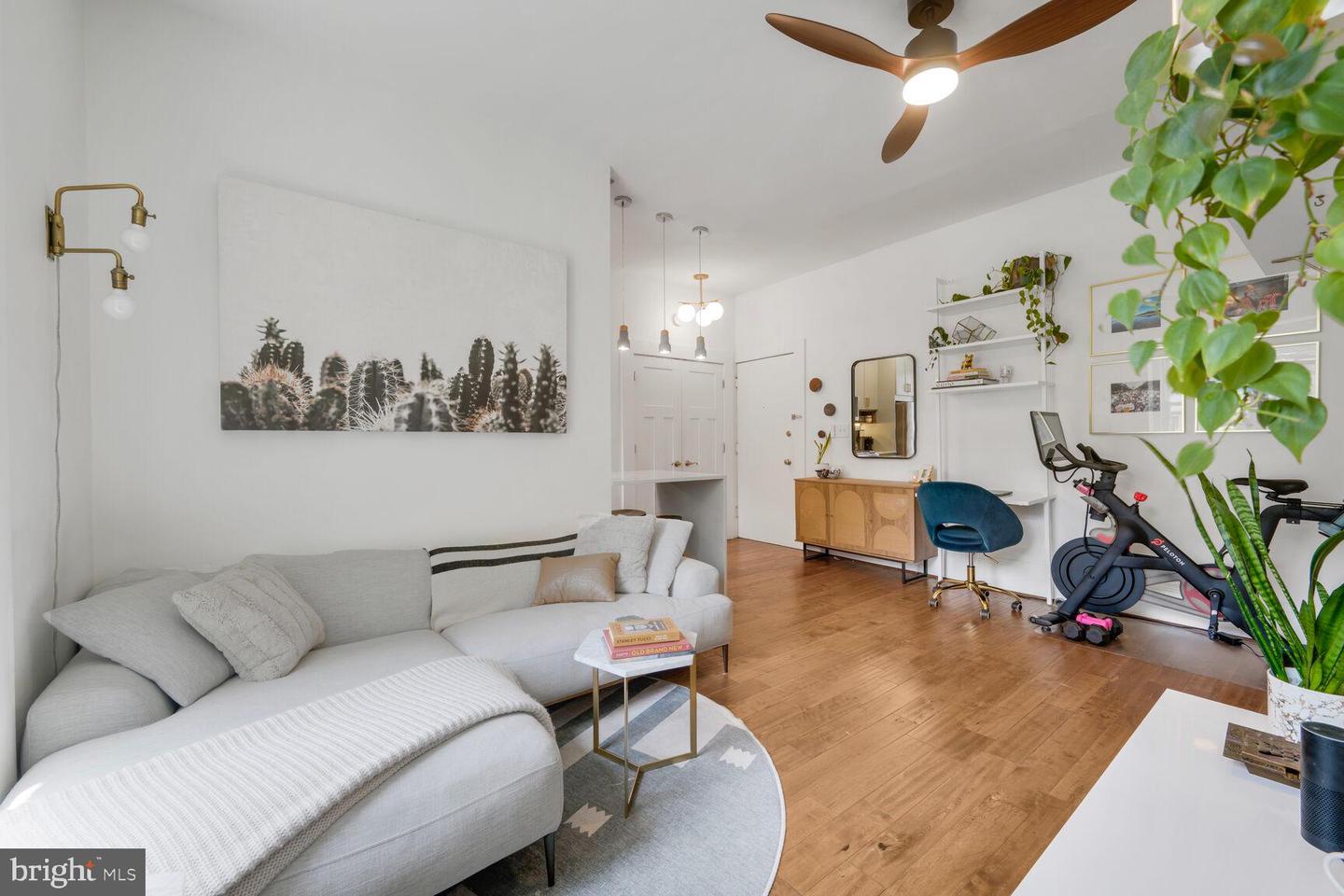1514 17TH ST NW #111, WASHINGTON, District Of Columbia 20036, 1 Bedroom Bedrooms, ,1 BathroomBathrooms,Residential,For sale,1514 17TH ST NW #111,DCDC2209766 MLS # DCDC2209766