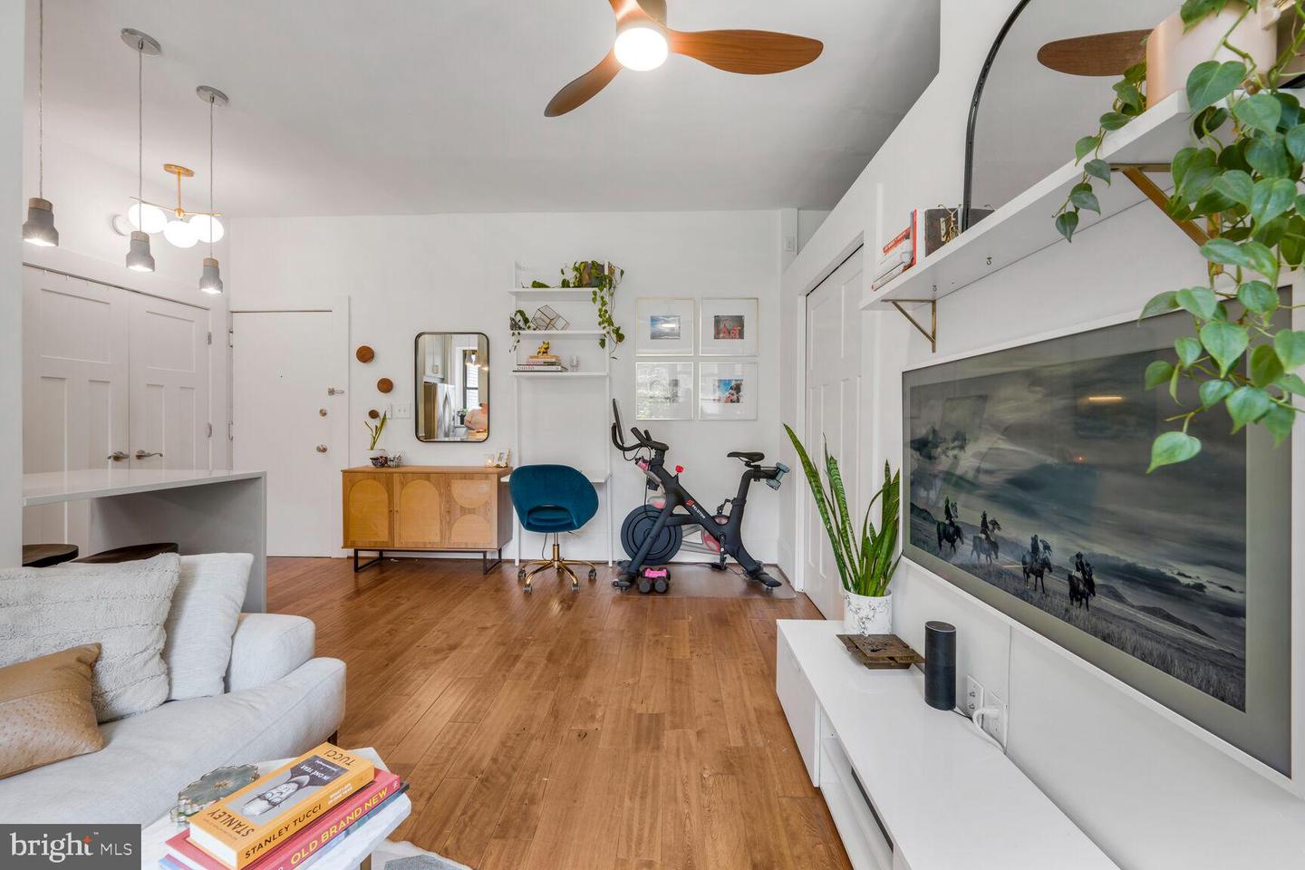 1514 17TH ST NW #111, WASHINGTON, District Of Columbia 20036, 1 Bedroom Bedrooms, ,1 BathroomBathrooms,Residential,For sale,1514 17TH ST NW #111,DCDC2209766 MLS # DCDC2209766