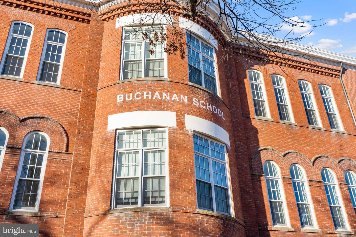 1324 E ST SE #104, WASHINGTON, District Of Columbia 20003, 1 Bedroom Bedrooms, ,1 BathroomBathrooms,Residential,For sale,1324 E ST SE #104,DCDC2209858 MLS # DCDC2209858