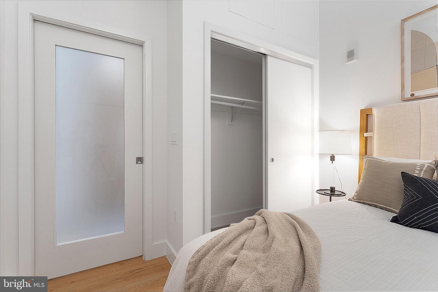 1324 E ST SE #104, WASHINGTON, District Of Columbia 20003, 1 Bedroom Bedrooms, ,1 BathroomBathrooms,Residential,For sale,1324 E ST SE #104,DCDC2209858 MLS # DCDC2209858