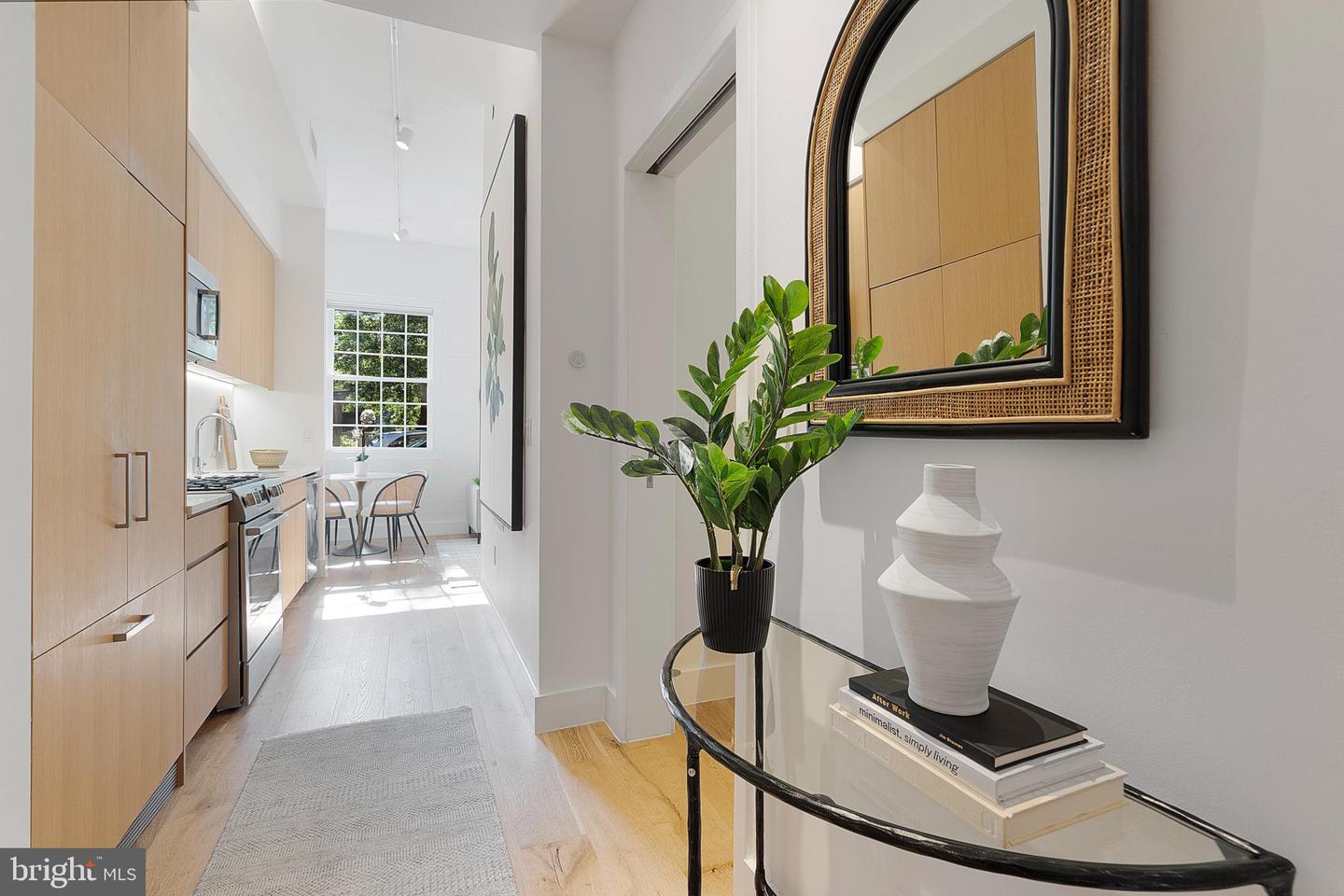 1324 E ST SE #104, WASHINGTON, District Of Columbia 20003, 1 Bedroom Bedrooms, ,1 BathroomBathrooms,Residential,For sale,1324 E ST SE #104,DCDC2209858 MLS # DCDC2209858