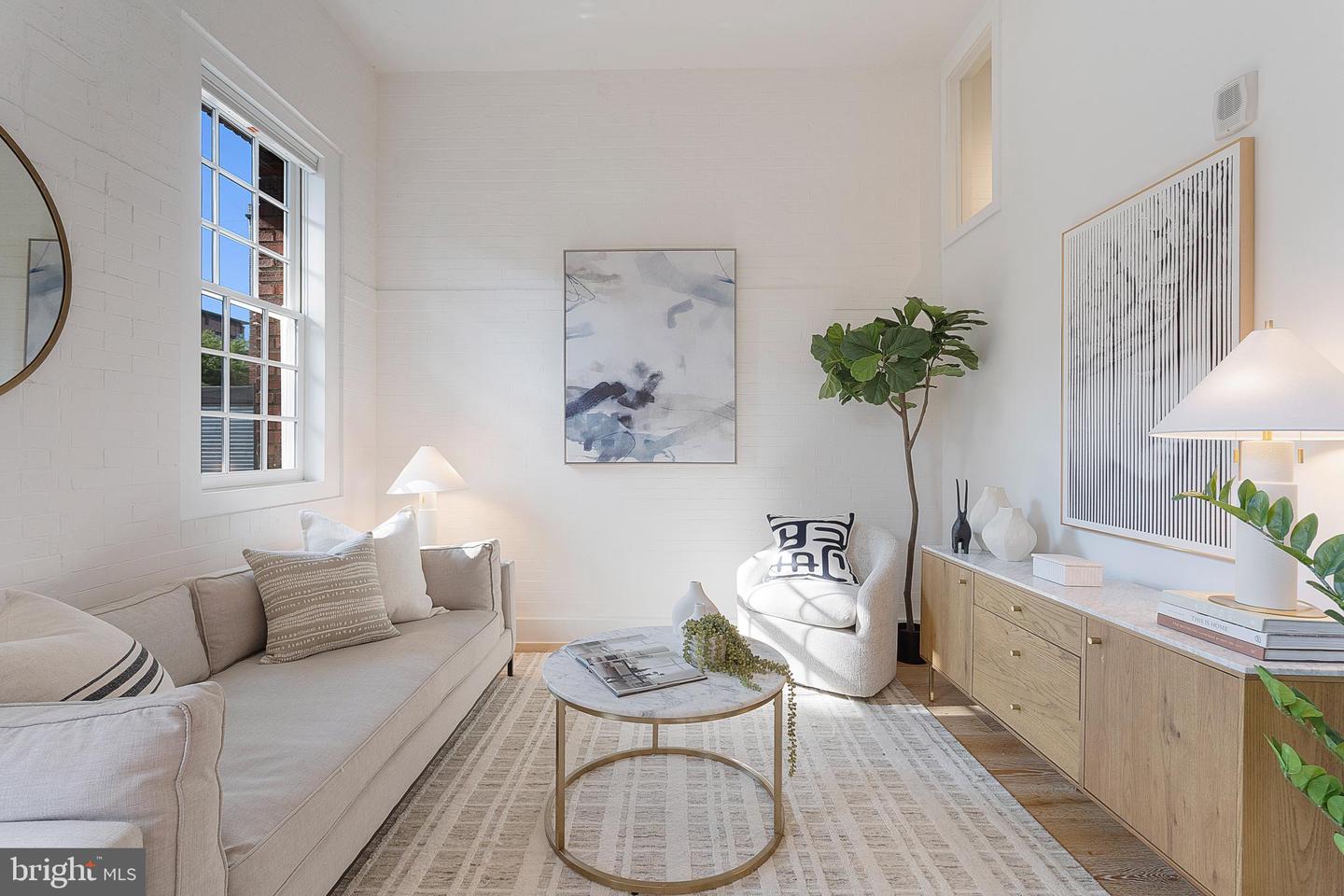 1324 E ST SE #104, WASHINGTON, District Of Columbia 20003, 1 Bedroom Bedrooms, ,1 BathroomBathrooms,Residential,For sale,1324 E ST SE #104,DCDC2209858 MLS # DCDC2209858