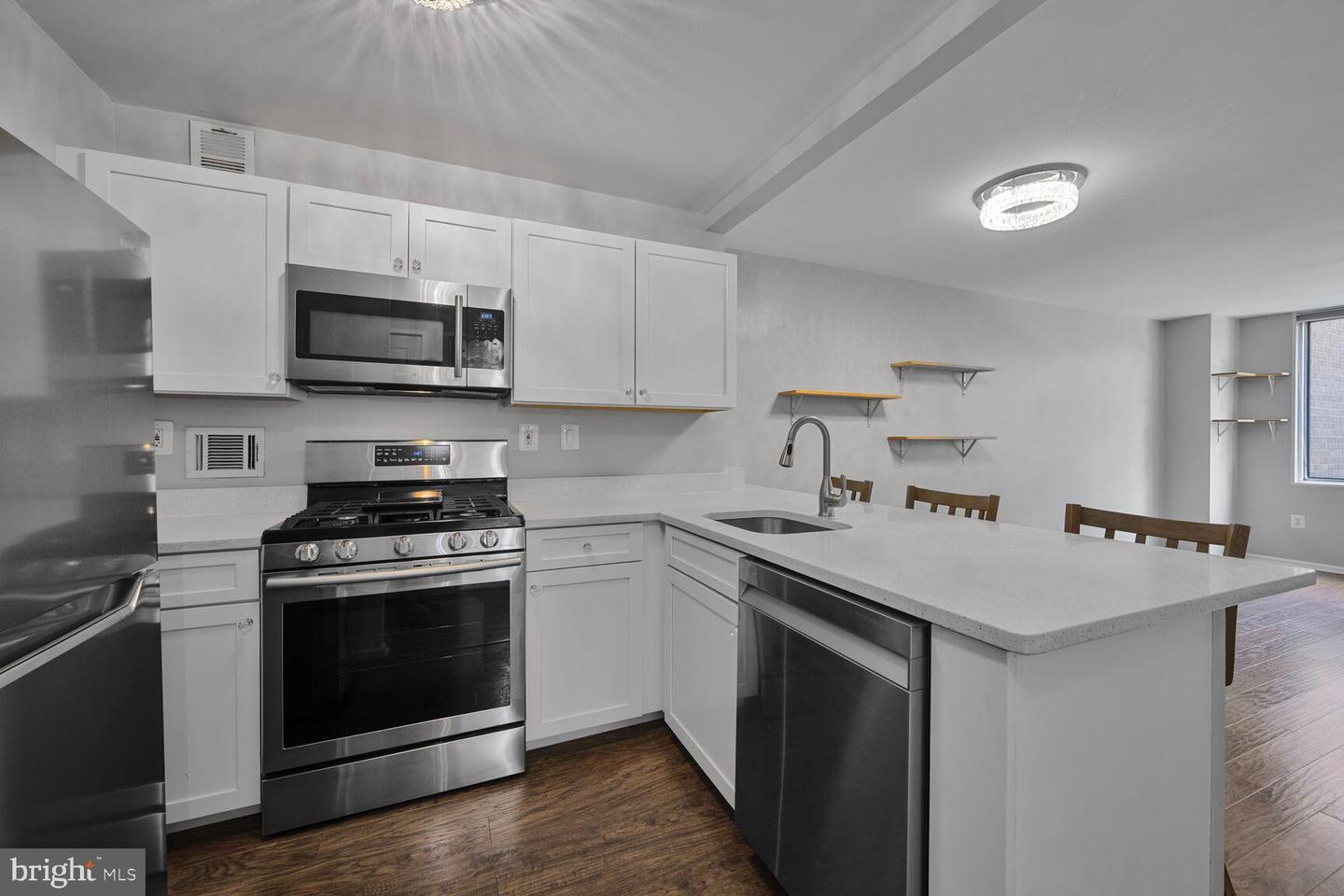 2939 VAN NESS ST NW #405, WASHINGTON, District Of Columbia 20008, 1 Bedroom Bedrooms, ,1 BathroomBathrooms,Residential,For sale,2939 VAN NESS ST NW #405,DCDC2209868 MLS # DCDC2209868