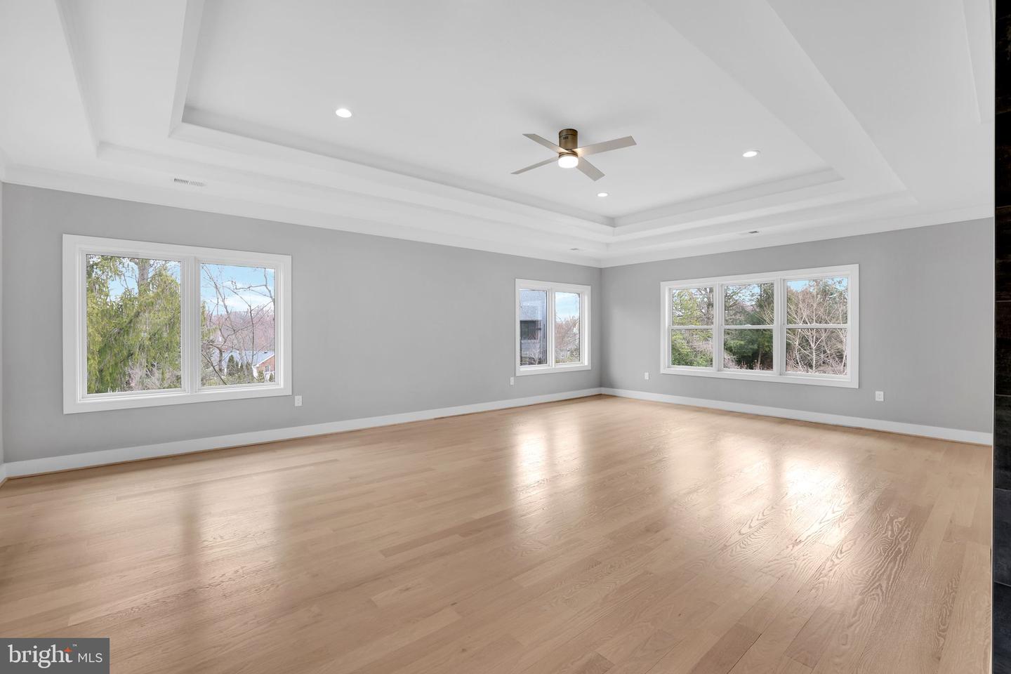 6226 KELLOGG DR, MCLEAN, Virginia 22101, 6 Bedrooms Bedrooms, ,5 BathroomsBathrooms,Residential,For sale,6226 KELLOGG DR,VAFX2254972 MLS # VAFX2254972