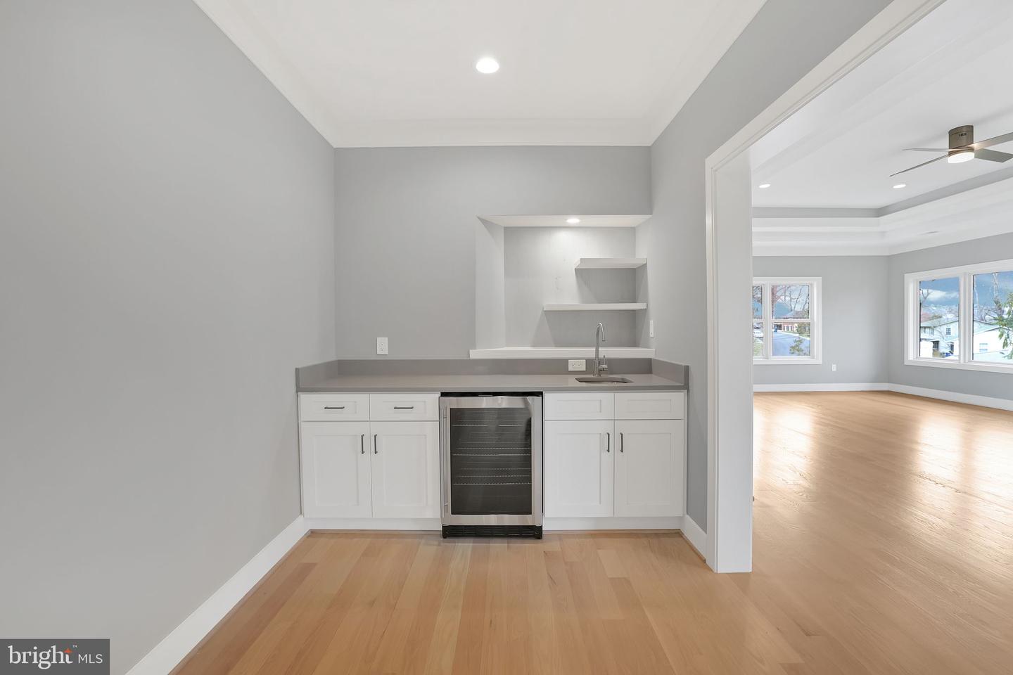 6226 KELLOGG DR, MCLEAN, Virginia 22101, 6 Bedrooms Bedrooms, ,5 BathroomsBathrooms,Residential,For sale,6226 KELLOGG DR,VAFX2254972 MLS # VAFX2254972