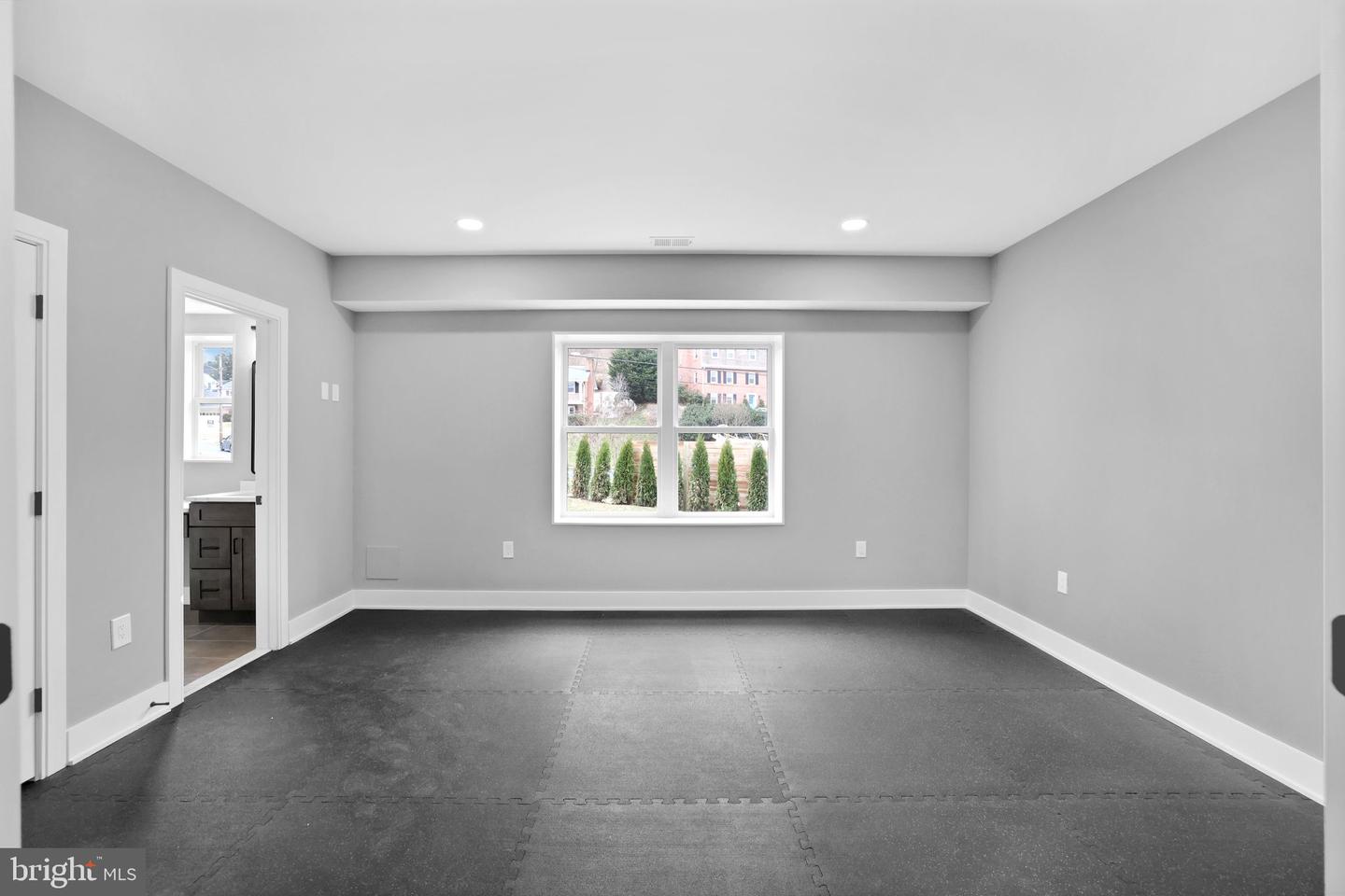 6226 KELLOGG DR, MCLEAN, Virginia 22101, 6 Bedrooms Bedrooms, ,5 BathroomsBathrooms,Residential,For sale,6226 KELLOGG DR,VAFX2254972 MLS # VAFX2254972