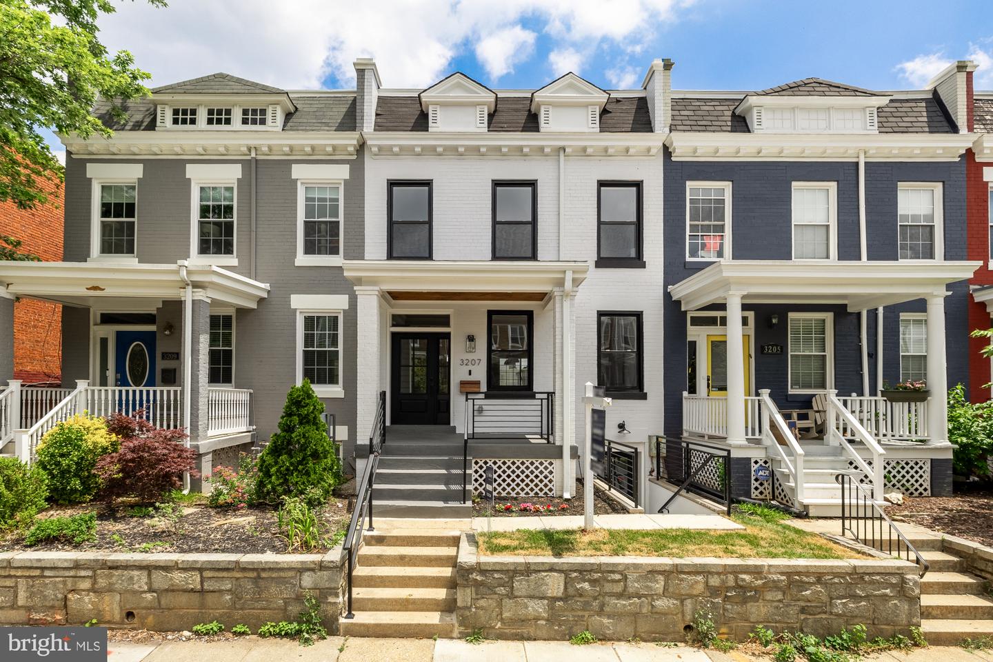 3207 WARDER ST NW, WASHINGTON, District Of Columbia 20010, 4 Bedrooms Bedrooms, ,3 BathroomsBathrooms,Residential,For sale,3207 WARDER ST NW,DCDC2209926 MLS # DCDC2209926