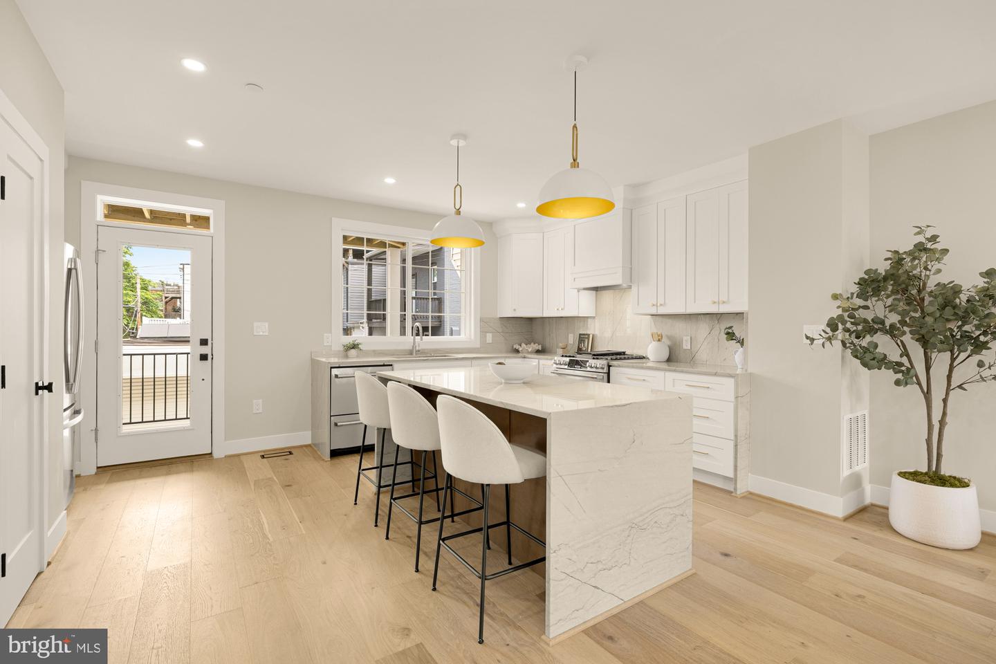 3207 WARDER ST NW, WASHINGTON, District Of Columbia 20010, 4 Bedrooms Bedrooms, ,3 BathroomsBathrooms,Residential,For sale,3207 WARDER ST NW,DCDC2209926 MLS # DCDC2209926