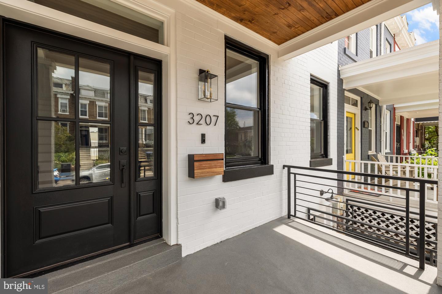 3207 WARDER ST NW, WASHINGTON, District Of Columbia 20010, 4 Bedrooms Bedrooms, ,3 BathroomsBathrooms,Residential,For sale,3207 WARDER ST NW,DCDC2209926 MLS # DCDC2209926