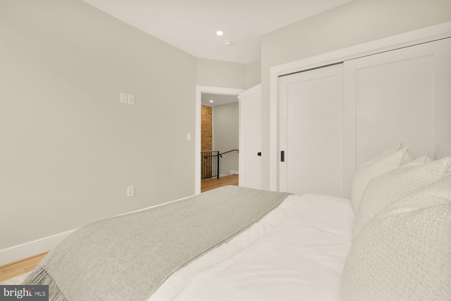 3207 WARDER ST NW, WASHINGTON, District Of Columbia 20010, 4 Bedrooms Bedrooms, ,3 BathroomsBathrooms,Residential,For sale,3207 WARDER ST NW,DCDC2209926 MLS # DCDC2209926