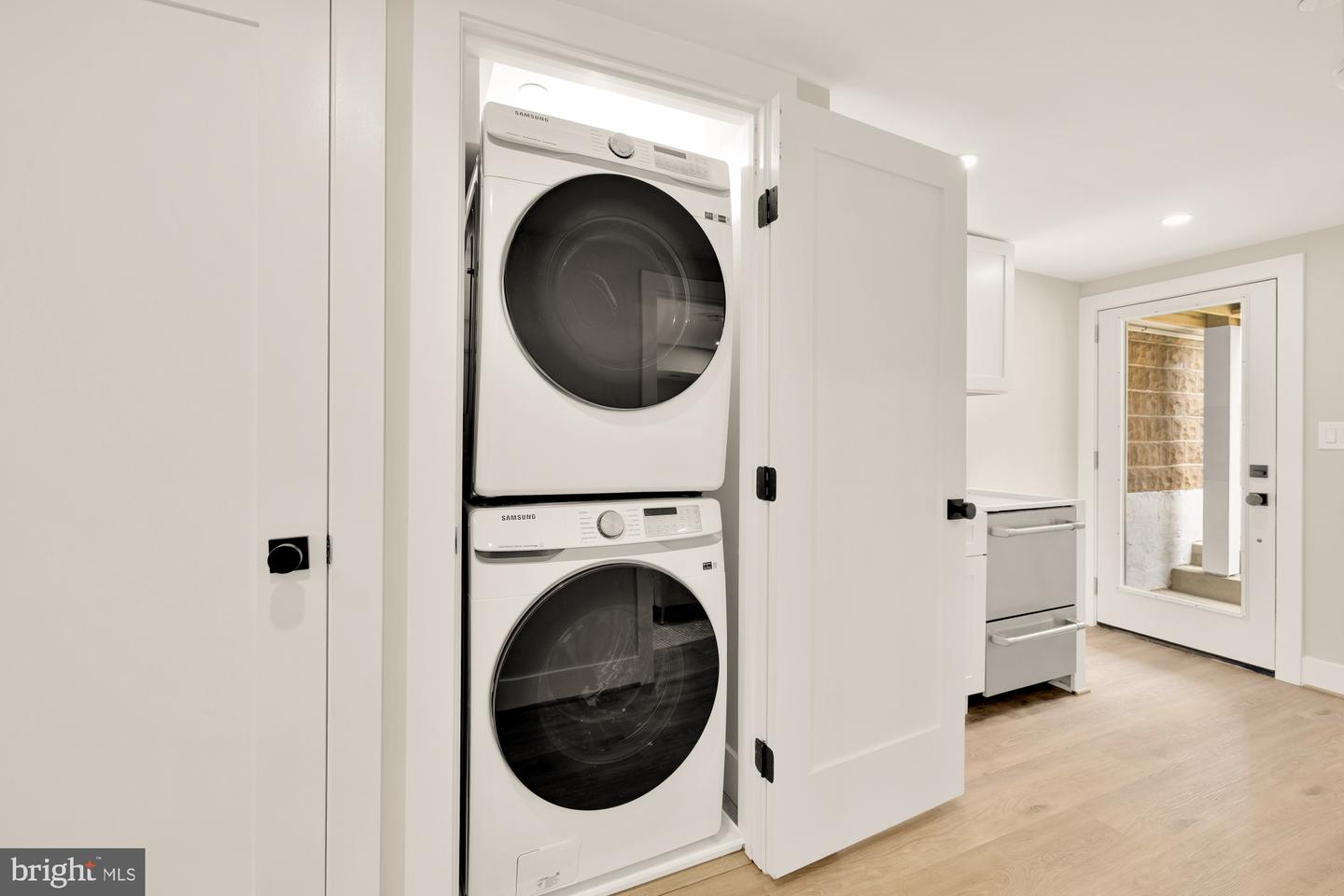 3207 WARDER ST NW, WASHINGTON, District Of Columbia 20010, 4 Bedrooms Bedrooms, ,3 BathroomsBathrooms,Residential,For sale,3207 WARDER ST NW,DCDC2209926 MLS # DCDC2209926