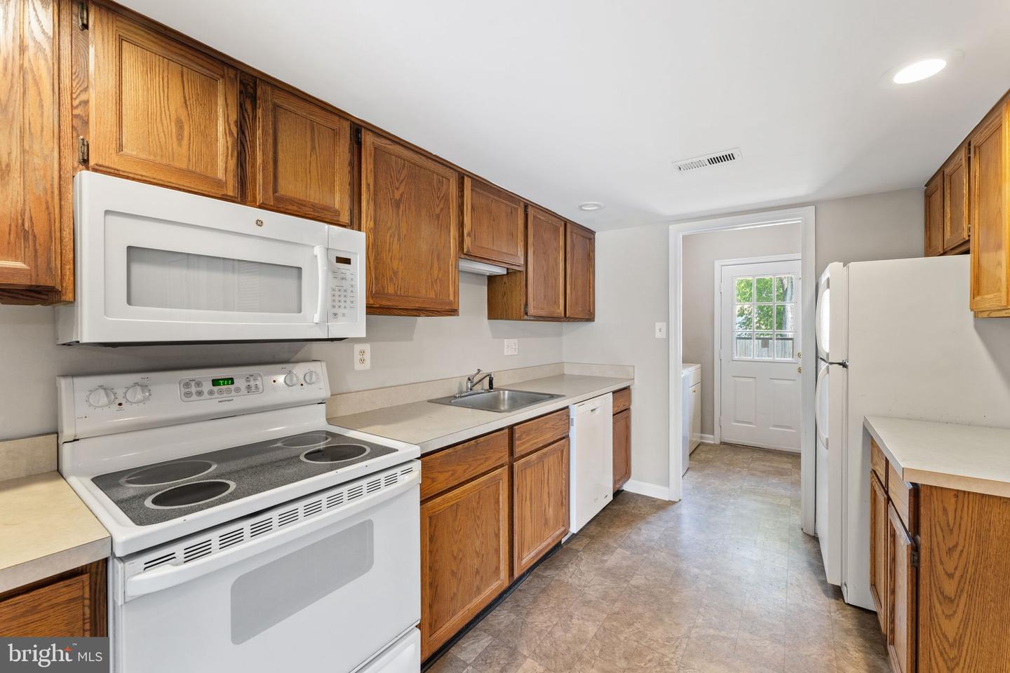 131 WANKOMA DR, REMINGTON, Virginia 22734, 3 Bedrooms Bedrooms, ,2 BathroomsBathrooms,Residential,For sale,131 WANKOMA DR,VAFQ2017414 MLS # VAFQ2017414