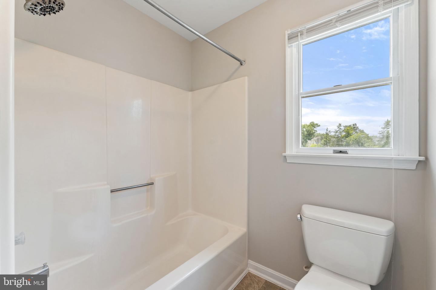 131 WANKOMA DR, REMINGTON, Virginia 22734, 3 Bedrooms Bedrooms, ,2 BathroomsBathrooms,Residential,For sale,131 WANKOMA DR,VAFQ2017414 MLS # VAFQ2017414