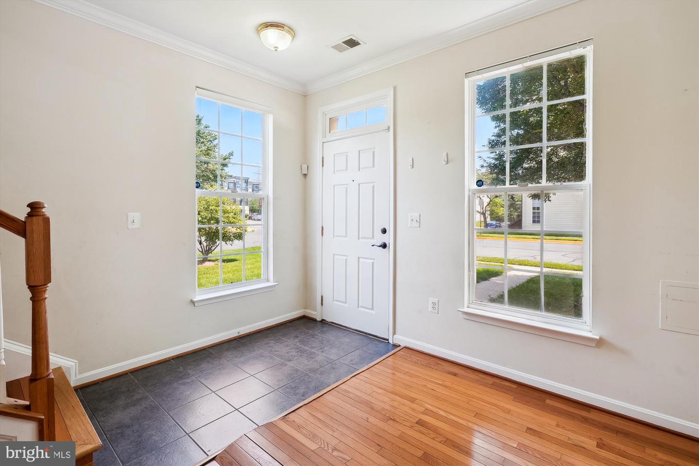 15551 JOHN DISKIN CIR, WOODBRIDGE, Virginia 22191, 3 Bedrooms Bedrooms, ,2 BathroomsBathrooms,Residential,For sale,15551 JOHN DISKIN CIR,VAPW2099030 MLS # VAPW2099030
