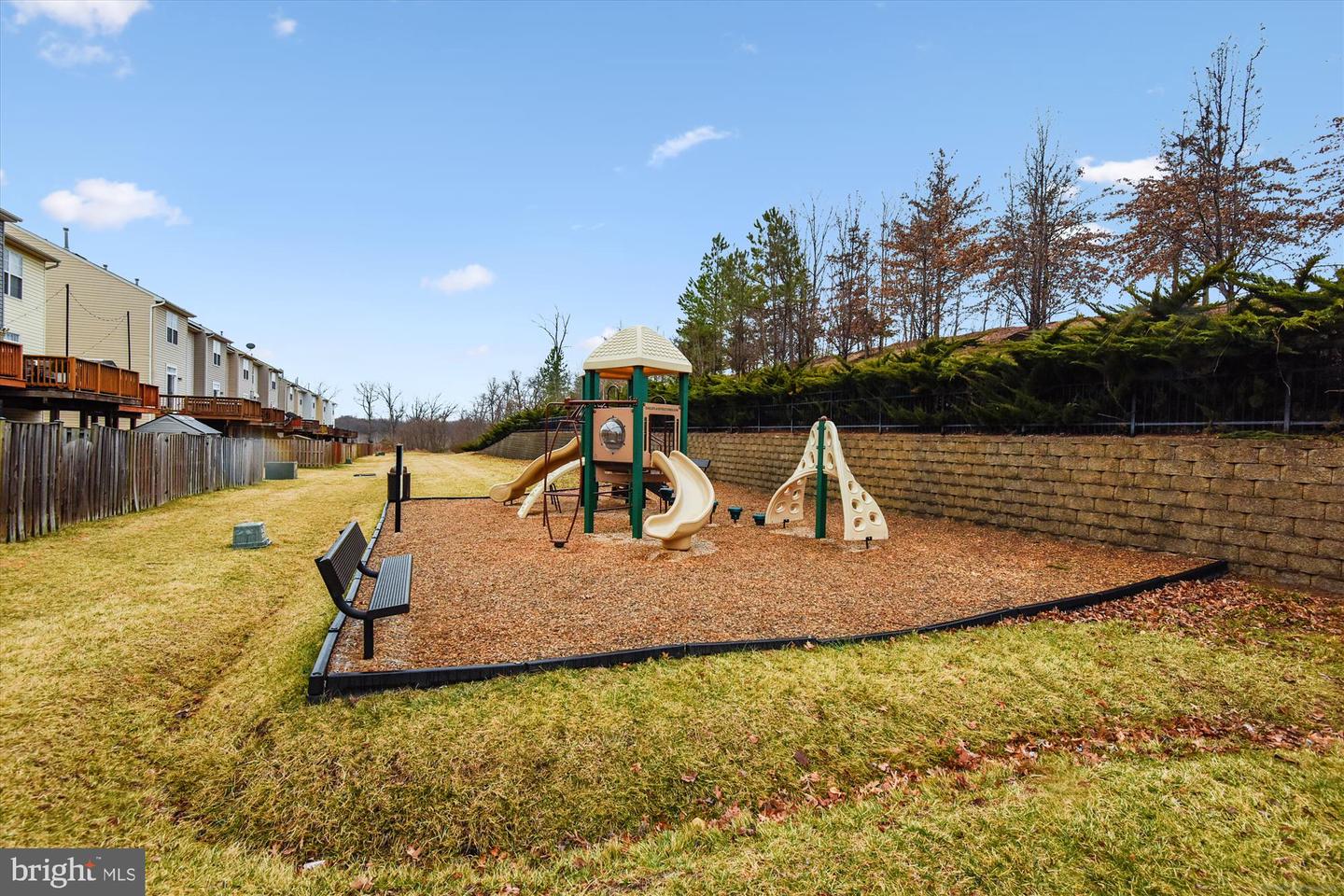 15551 JOHN DISKIN CIR, WOODBRIDGE, Virginia 22191, 3 Bedrooms Bedrooms, ,2 BathroomsBathrooms,Residential,For sale,15551 JOHN DISKIN CIR,VAPW2099030 MLS # VAPW2099030
