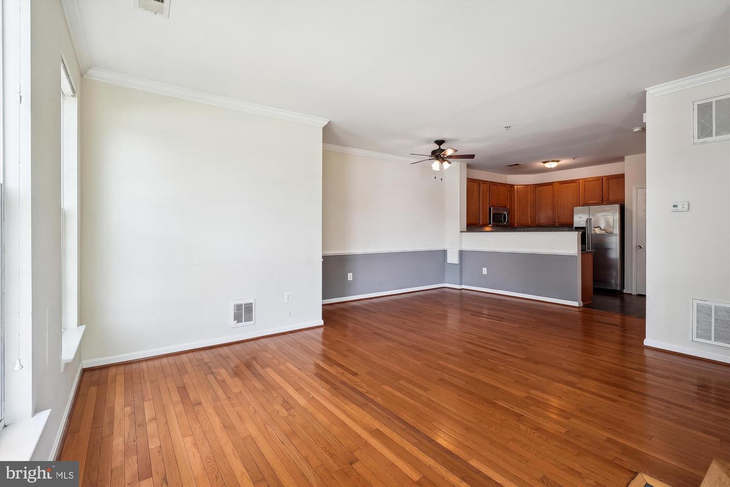15551 JOHN DISKIN CIR, WOODBRIDGE, Virginia 22191, 3 Bedrooms Bedrooms, ,2 BathroomsBathrooms,Residential,For sale,15551 JOHN DISKIN CIR,VAPW2099030 MLS # VAPW2099030
