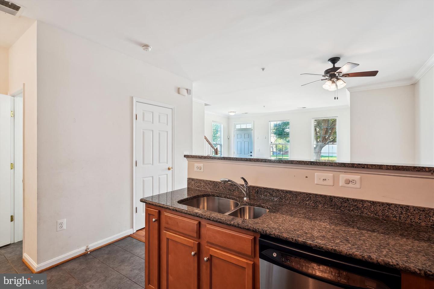 15551 JOHN DISKIN CIR, WOODBRIDGE, Virginia 22191, 3 Bedrooms Bedrooms, ,2 BathroomsBathrooms,Residential,For sale,15551 JOHN DISKIN CIR,VAPW2099030 MLS # VAPW2099030