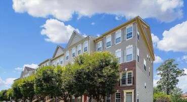 15551 JOHN DISKIN CIR, WOODBRIDGE, Virginia 22191, 3 Bedrooms Bedrooms, ,2 BathroomsBathrooms,Residential,For sale,15551 JOHN DISKIN CIR,VAPW2099030 MLS # VAPW2099030