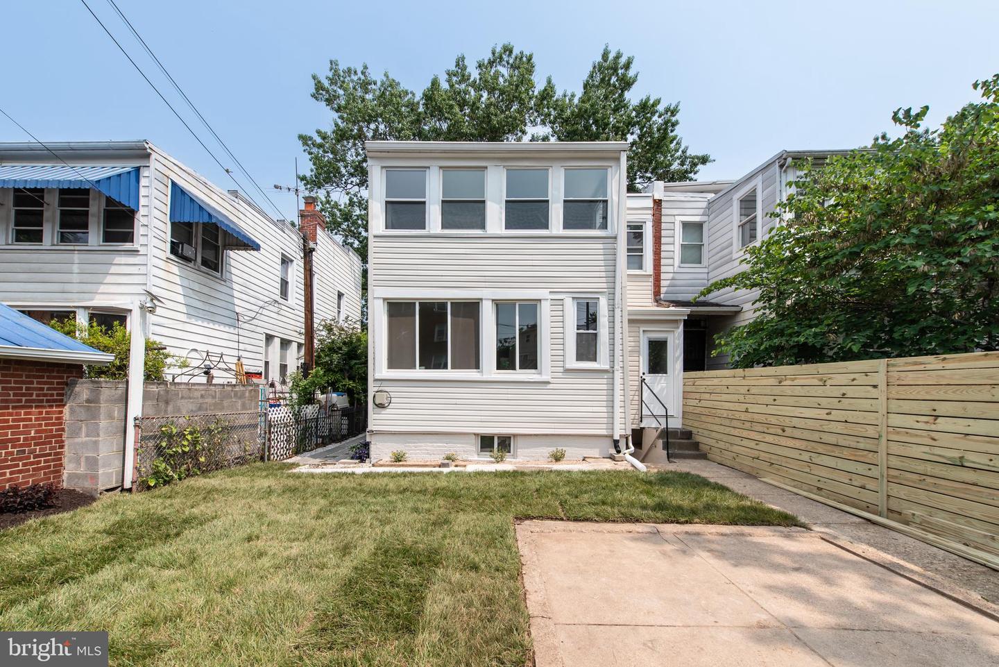 110 VARNUM ST NW, WASHINGTON, District Of Columbia 20011, 3 Bedrooms Bedrooms, ,2 BathroomsBathrooms,Residential,For sale,110 VARNUM ST NW,DCDC2209966 MLS # DCDC2209966