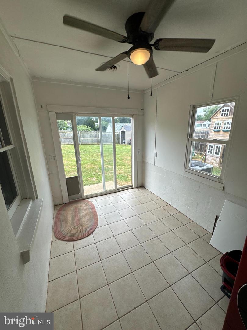 104 REDWOOD LANE, WINCHESTER, Virginia 22603, 2 Bedrooms Bedrooms, ,1 BathroomBathrooms,Residential,For sale,104 REDWOOD LANE,VAFV2035400 MLS # VAFV2035400
