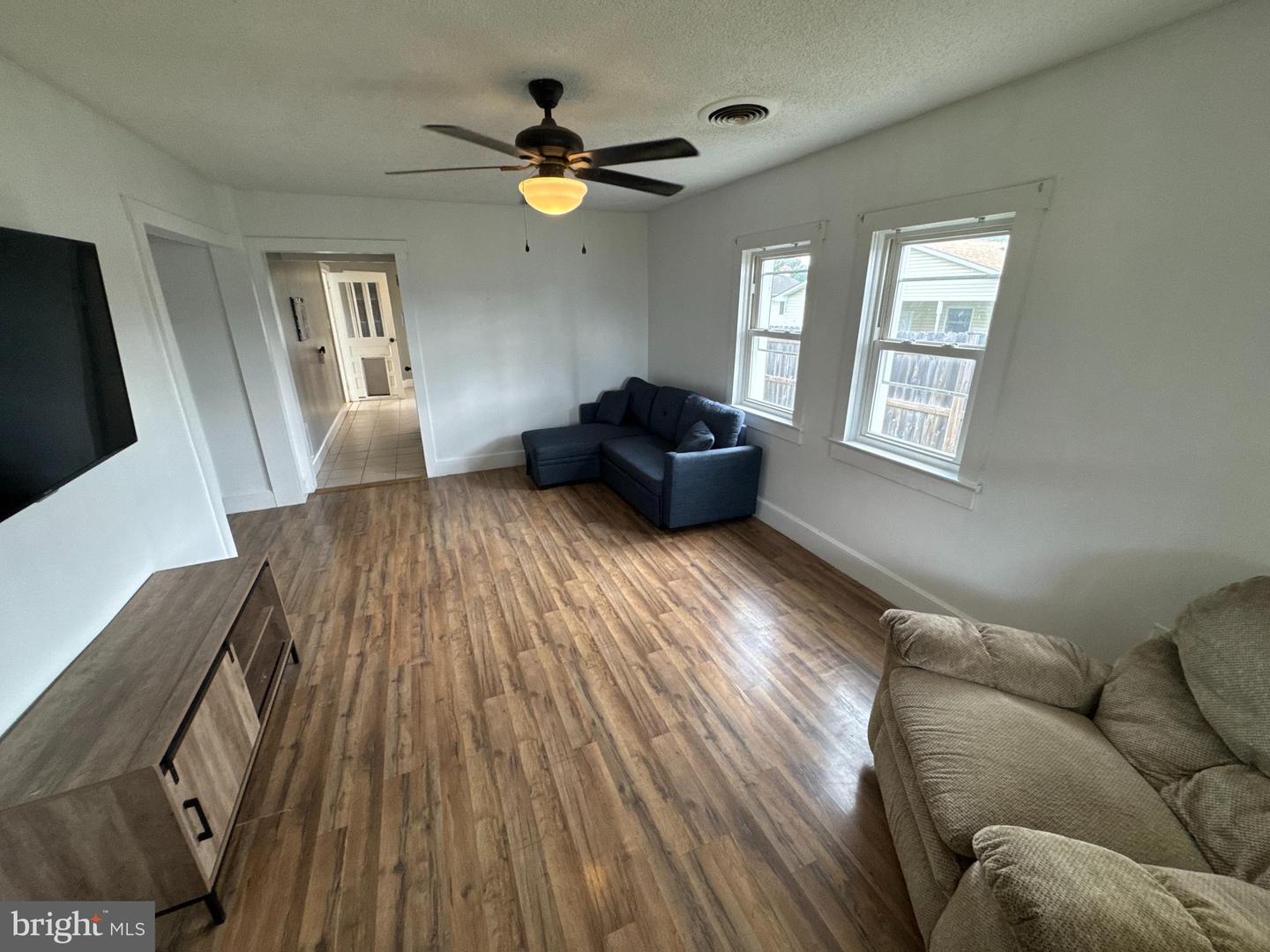 104 REDWOOD LANE, WINCHESTER, Virginia 22603, 2 Bedrooms Bedrooms, ,1 BathroomBathrooms,Residential,For sale,104 REDWOOD LANE,VAFV2035400 MLS # VAFV2035400