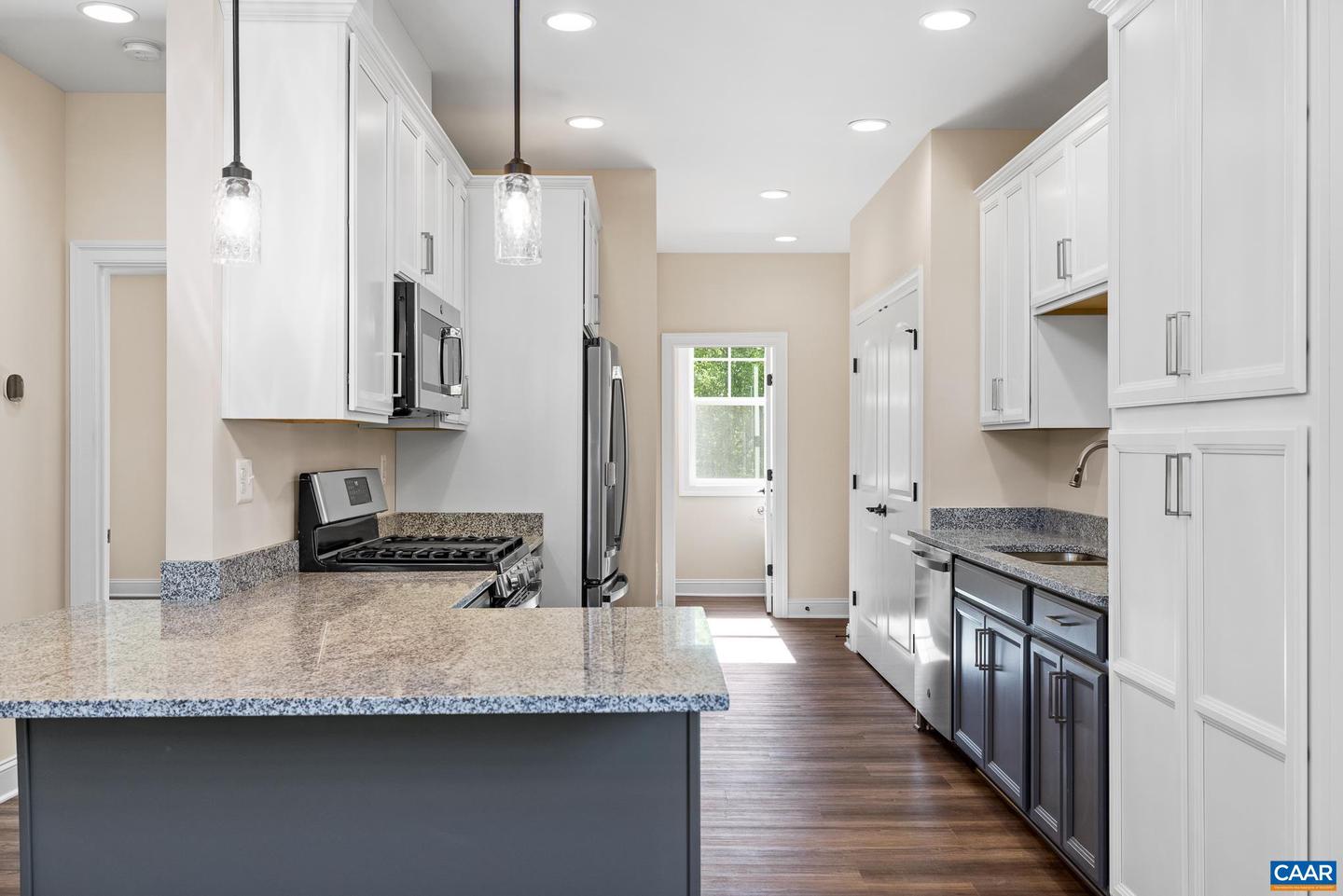 101 PEA RIDGE RD, STANARDSVILLE, Virginia 22973, 3 Bedrooms Bedrooms, ,2 BathroomsBathrooms,Residential,For sale,101 PEA RIDGE RD,666609 MLS # 666609