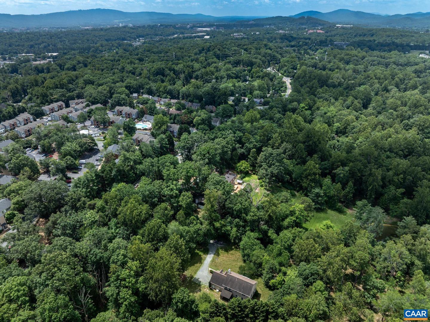 505 GEORGETOWN RD, CHARLOTTESVILLE, Virginia 22901, 4 Bedrooms Bedrooms, ,2 BathroomsBathrooms,Residential,For sale,505 GEORGETOWN RD,666585 MLS # 666585