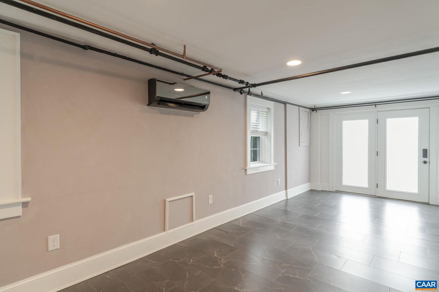 1014 SAINT CHARLES AVE, CHARLOTTESVILLE, Virginia 22901, 4 Bedrooms Bedrooms, ,2 BathroomsBathrooms,Residential,For sale,1014 SAINT CHARLES AVE,666621 MLS # 666621