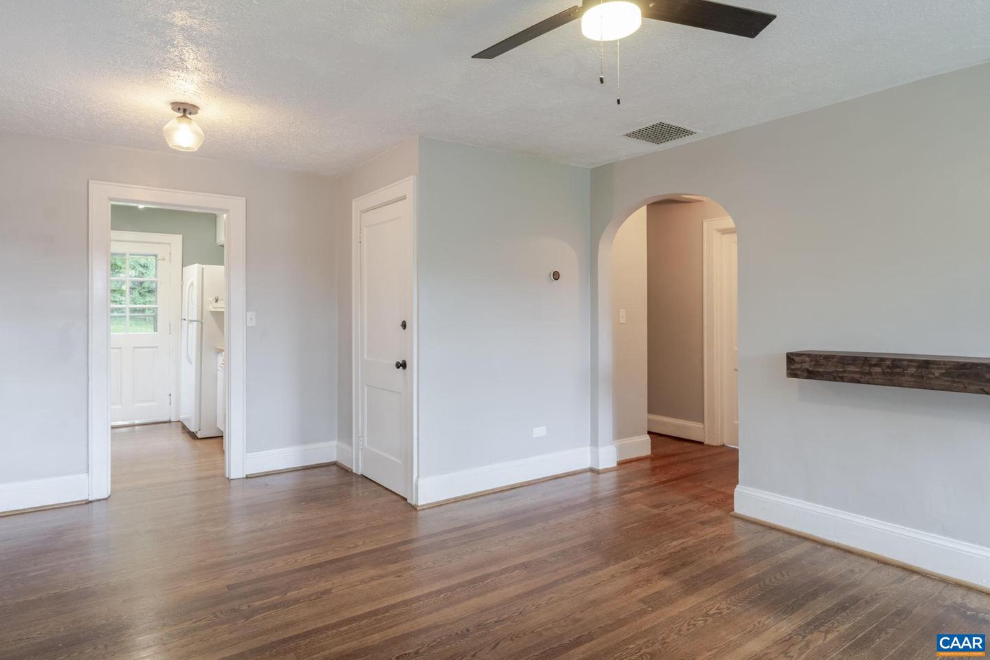 1014 SAINT CHARLES AVE, CHARLOTTESVILLE, Virginia 22901, 4 Bedrooms Bedrooms, ,2 BathroomsBathrooms,Residential,For sale,1014 SAINT CHARLES AVE,666621 MLS # 666621
